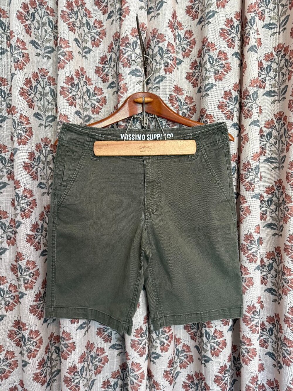 Men's Mossimo Supply Co. Shorts 32